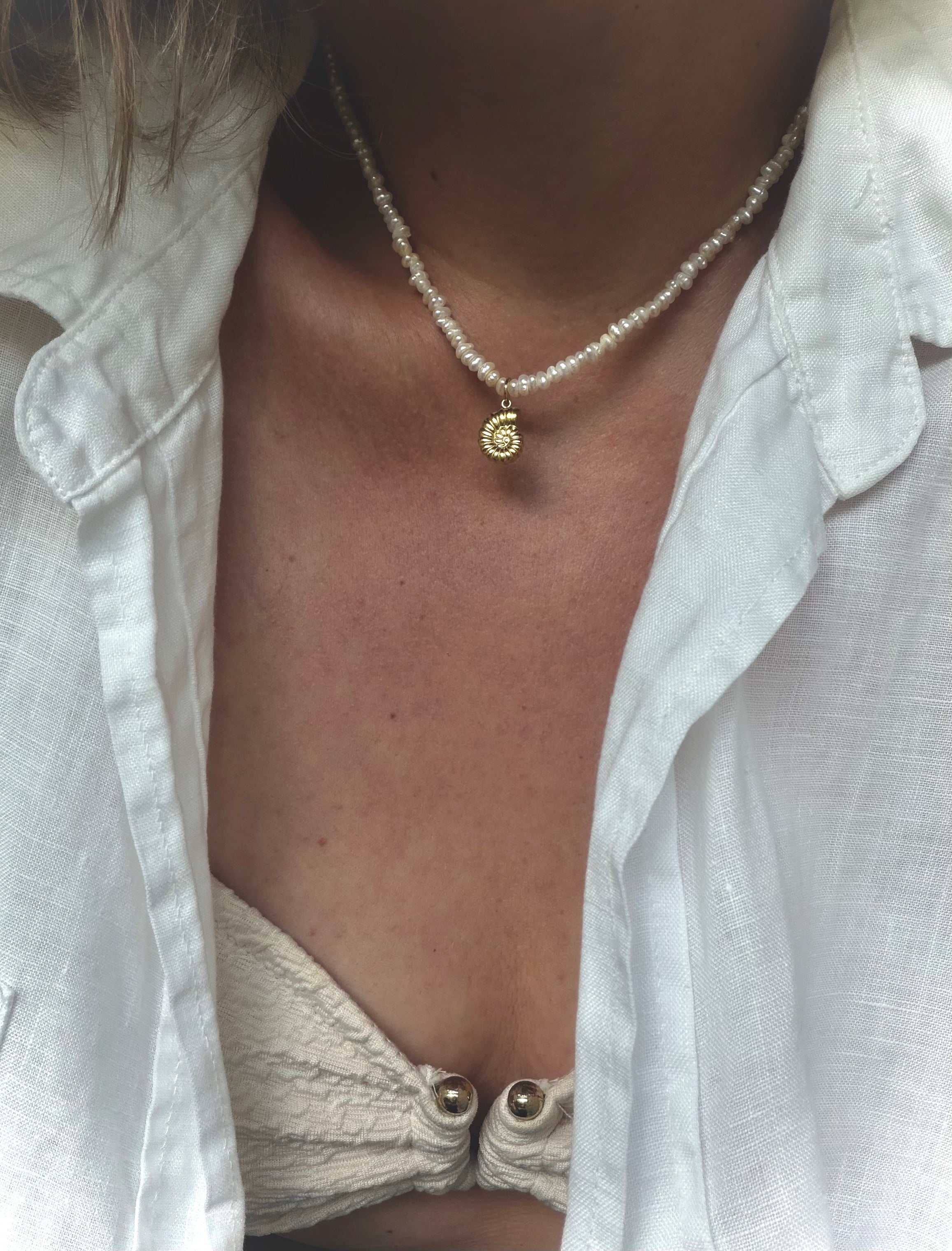 Choker „ Mini Pearl Charm”